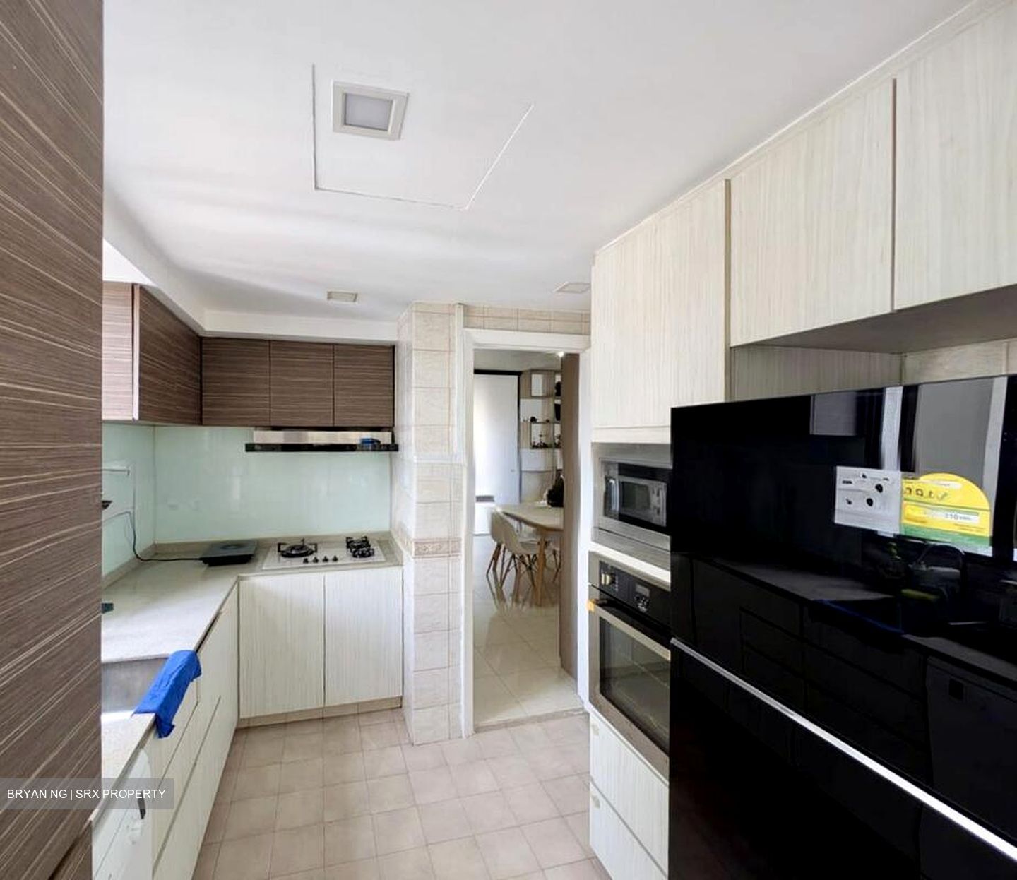 Parkview Apartments (D23), Apartment #495999621